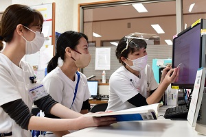 B棟2階病棟の画像